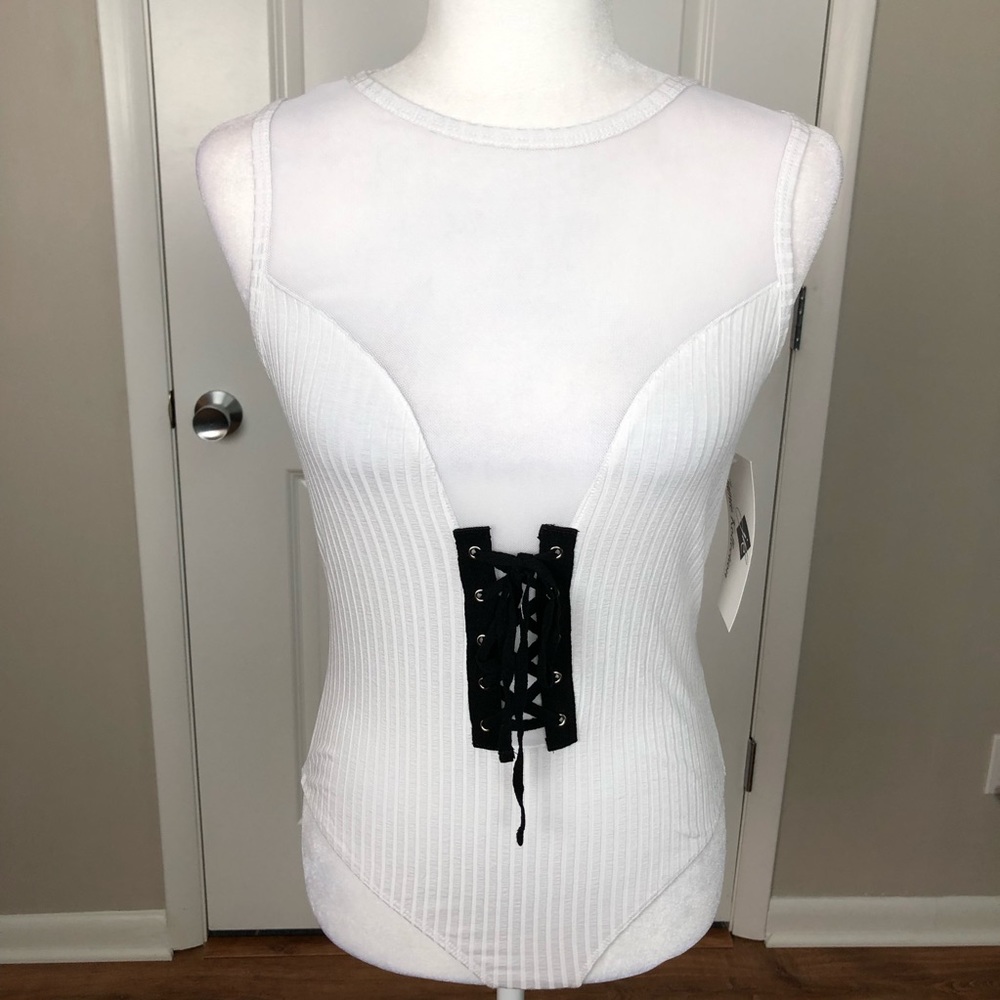 NWT Sexy White Mesh Lace Up Front Bodysuit M G017